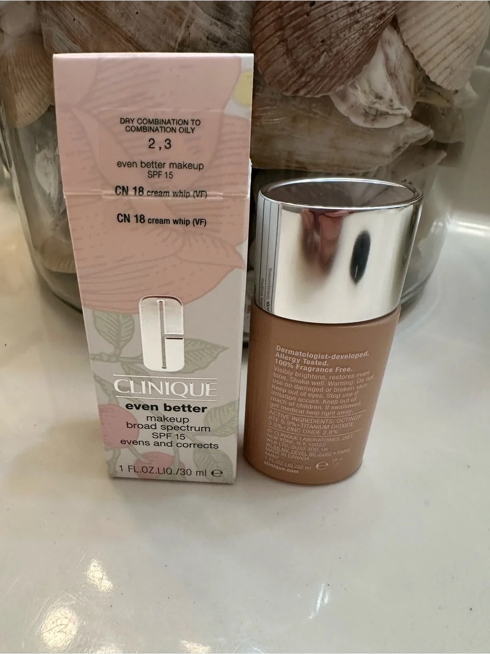 Clinique Even Better Broad Spectrum SPF 15 CN18 Cream Whip (VF)
